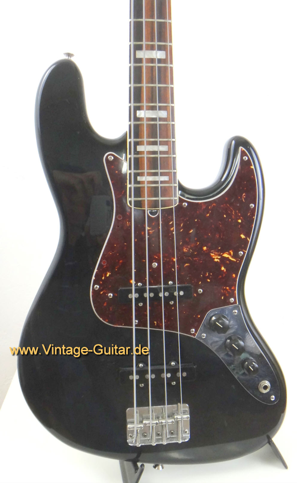 Fender Jazzbass 1974 Refinish 3.jpg
